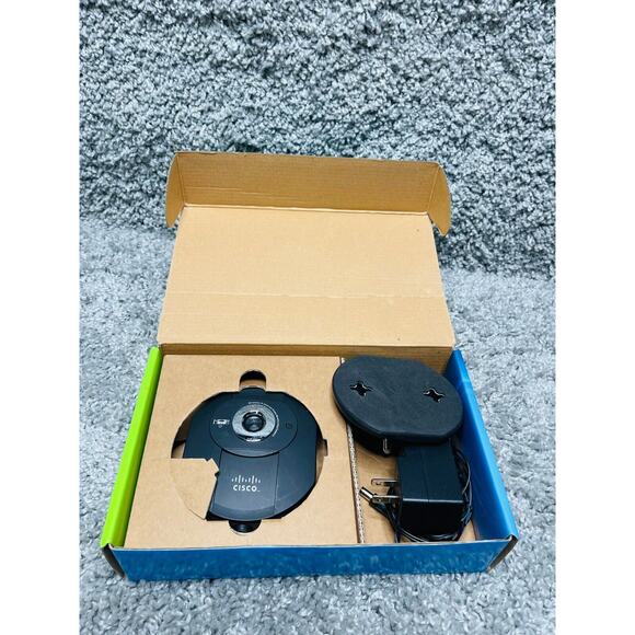 Cisco Wireless Internet Home Basic Monitoring Camera 640 x 480 - Picture 5 of 11